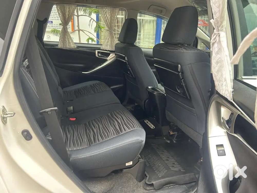 Toyota Innova Crysta 2022 Diesel 142000 Km Driven