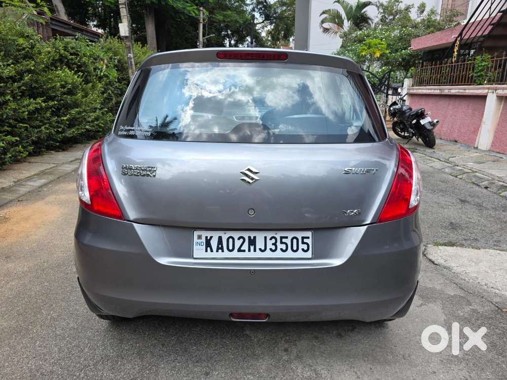 Maruti Suzuki Swift Vxi + Manual, 2014, Petrol