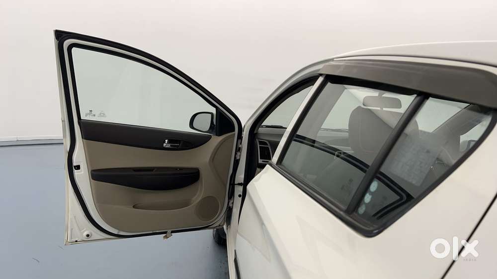 Hyundai I20 2009-2011 Magna, 2013, Petrol