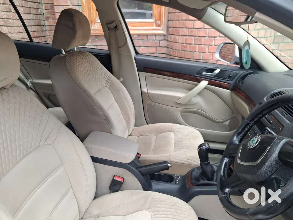 Skoda Laura Diesel Manual 2012 Car