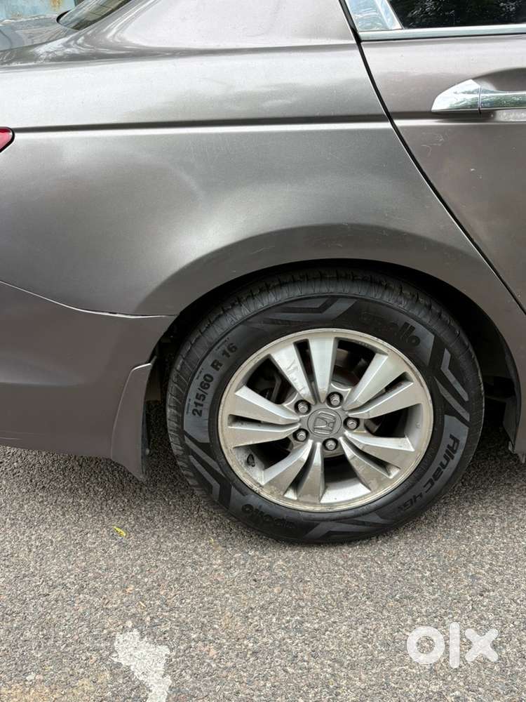 Honda Accord Petrol 2011