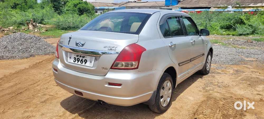 Maruti Suzuki Swift Dzire 2011 Diesel 83245 Km Driven