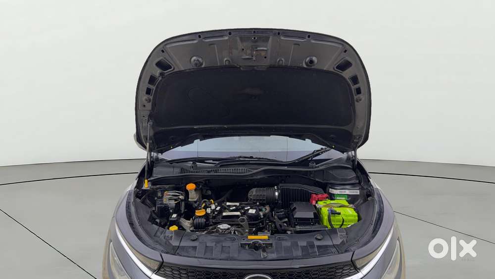 Tata Altroz 1.2 Xt, 2021, Petrol