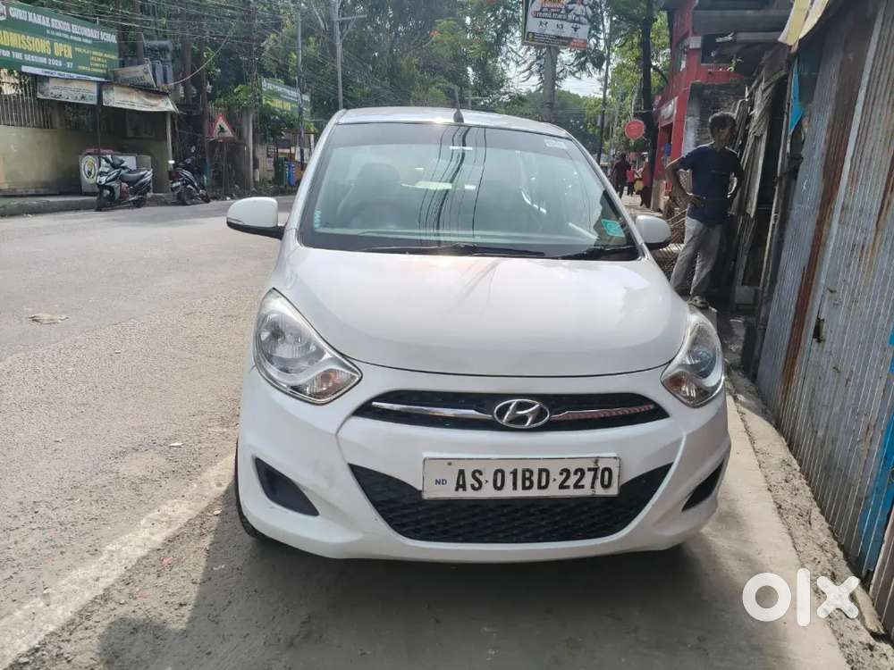 Hyundai Grand I10 Sportz 2013 Petrol Manual