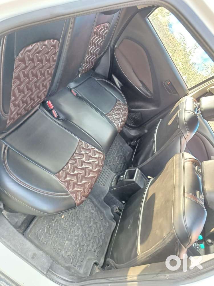 Maruti Suzuki Fronx Delta 1.2 Ags, 2023, Petrol