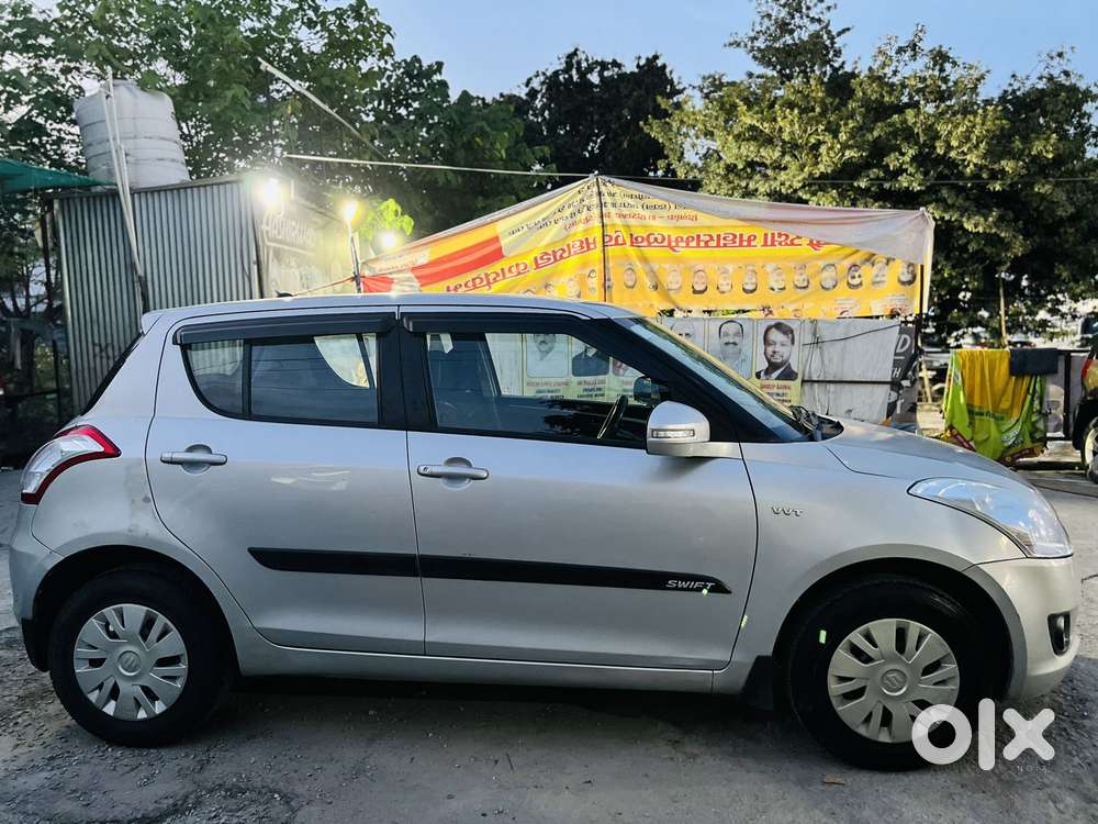 Maruti Suzuki Swift Vxi Optional, 2012, Petrol