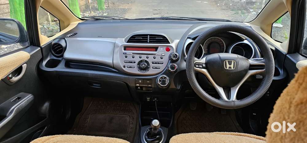 Honda Jazz S Mt I-vtec, 2011, Petrol