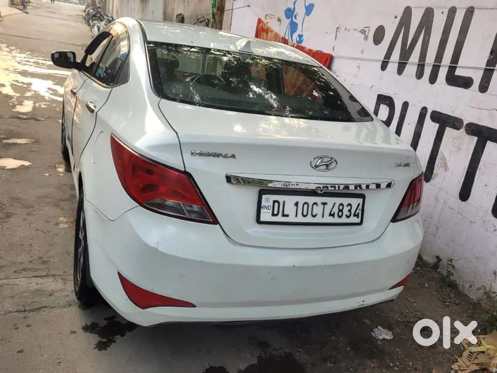 Hyundai Verna Petrol Cng