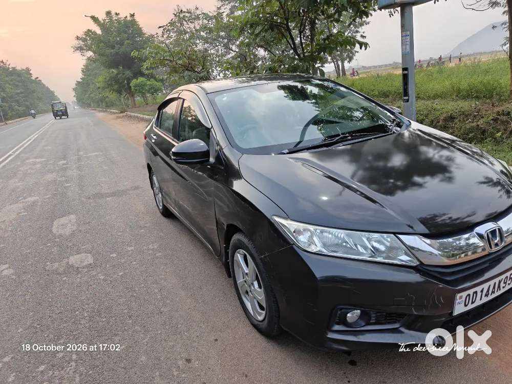 Honda City 2016 Model Variant