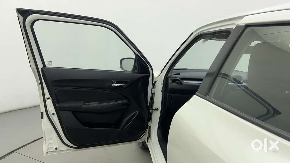 Maruti Suzuki Swift Vvt Vxi, 2019, Petrol