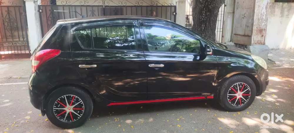 Hyundai I20 2011 Petrol Well Maintained Automatic