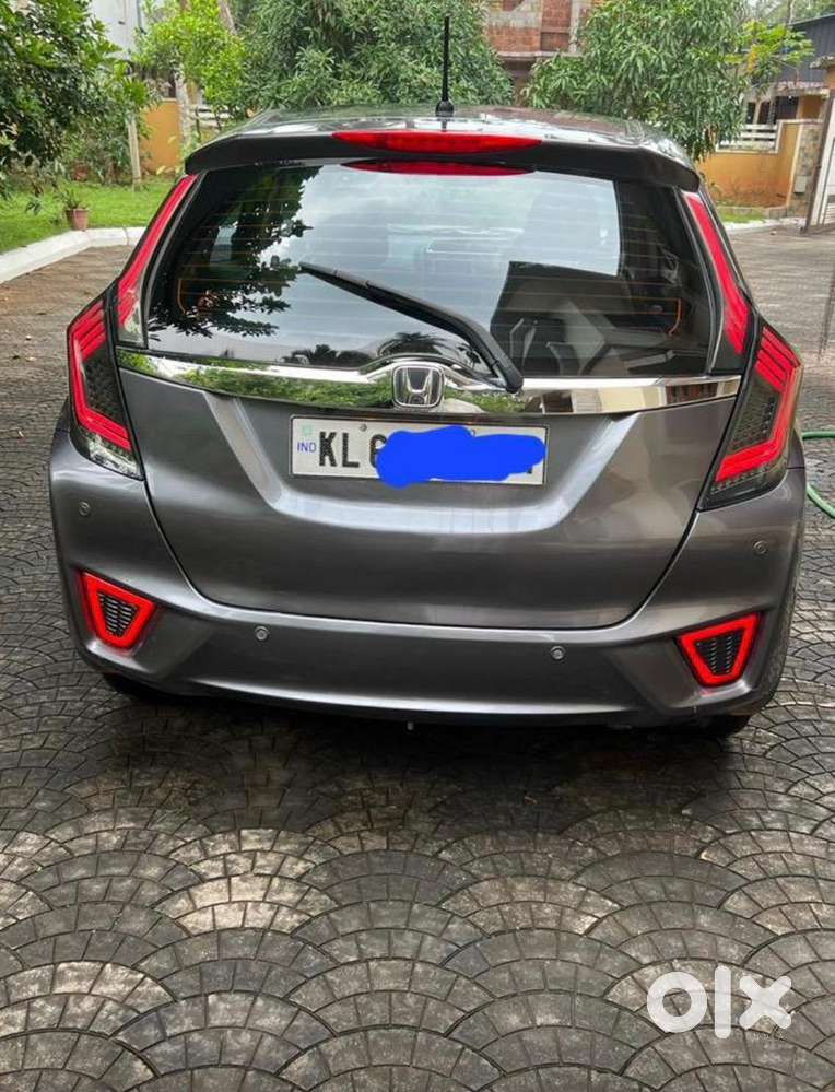 Honda Jazz 2018 Petrol Well Maintained