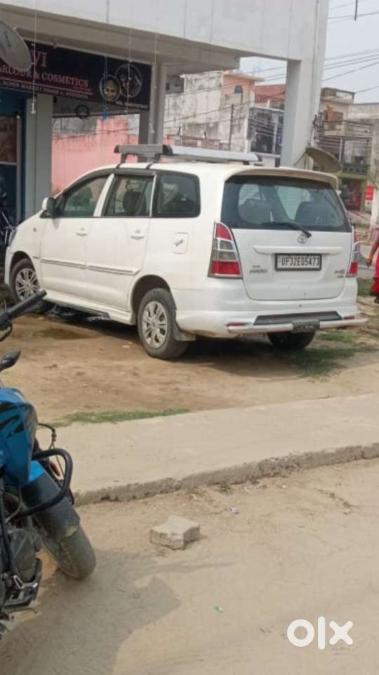 Toyota Innova Diesel 2012