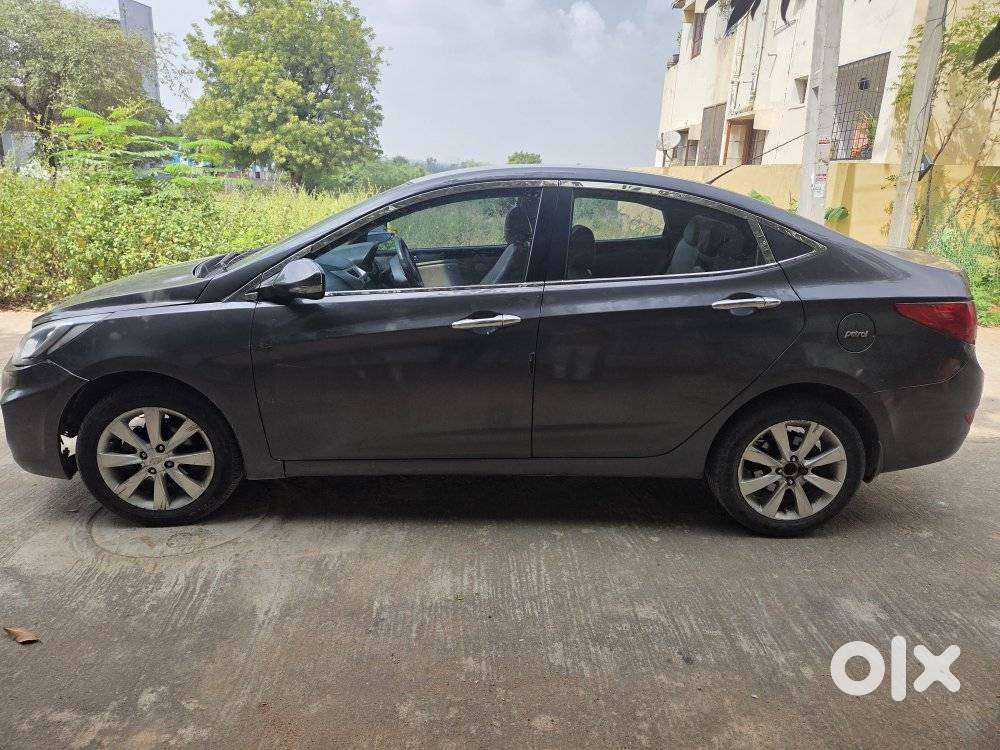 Hyundai Verna 1.6 Xi Abs, 2012, Petrol