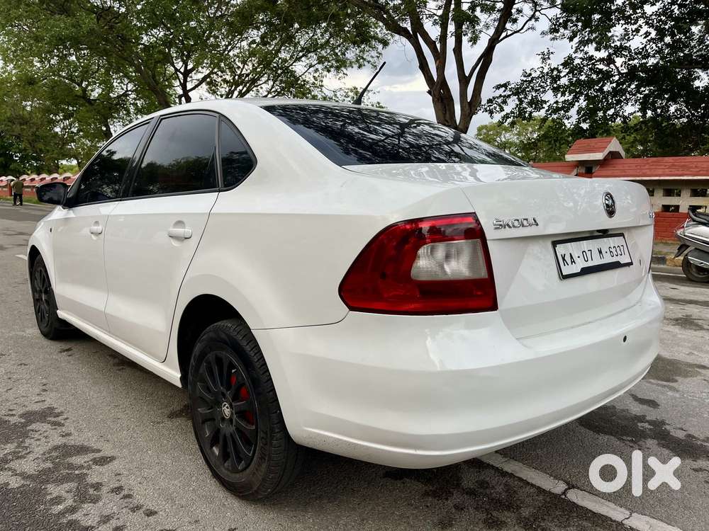 Skoda Rapid 1.5 Tdi Style Plus Black Package, 2015, Diesel