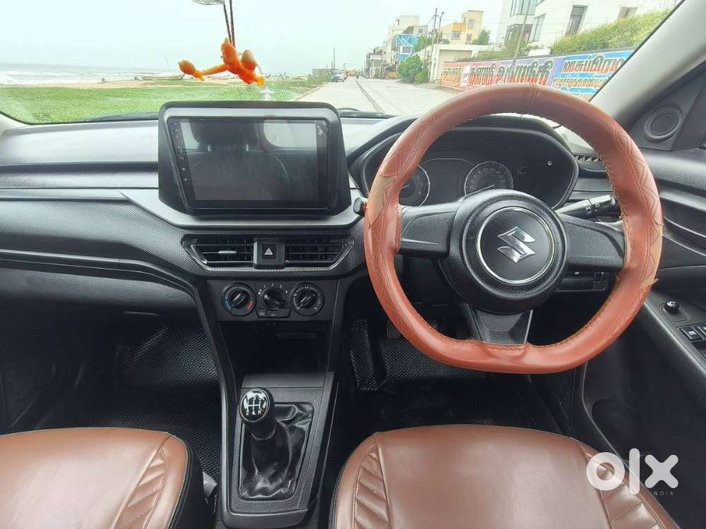 Maruti Suzuki Brezza 1.5 Lxi Smart Hybrid, 2024, Petrol