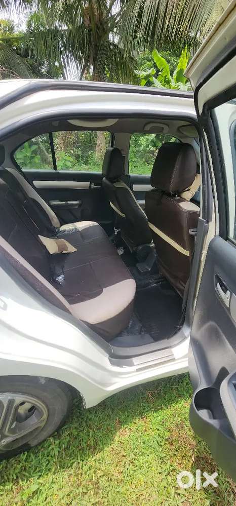 Maruti Suzuki Swift 2011 Life Upto 2031 Insurance 1 Year
