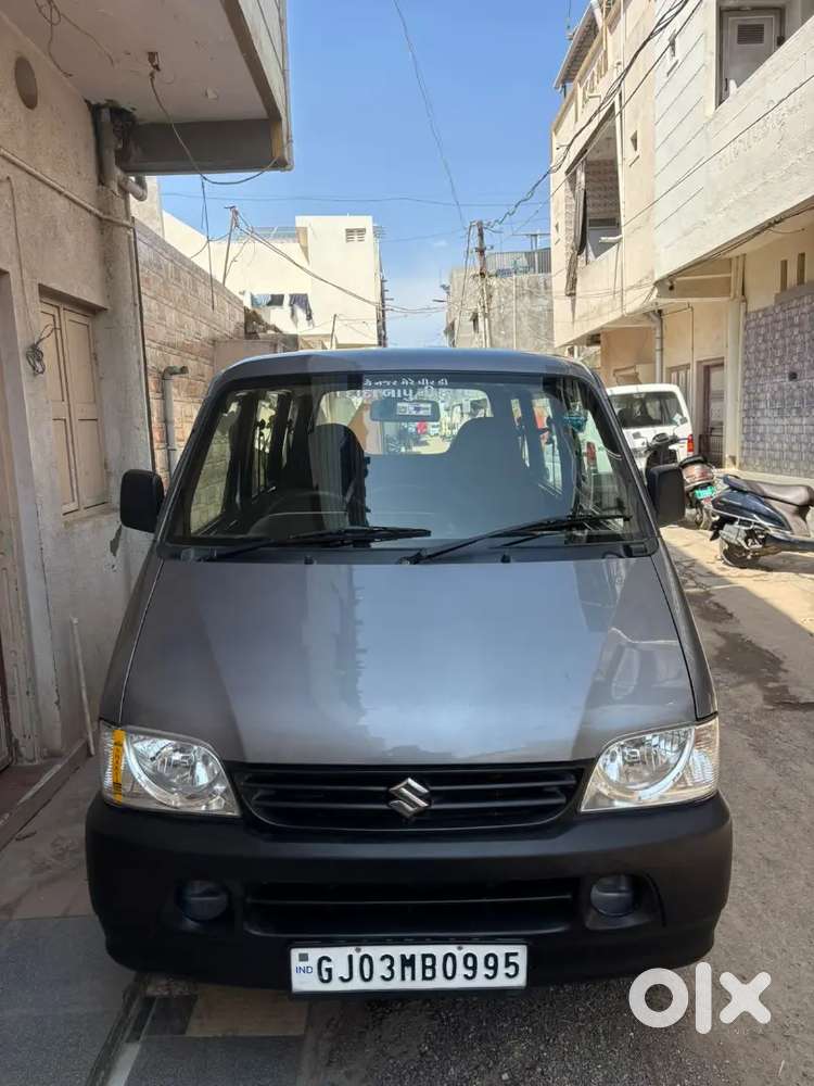 Maruti Suzuki Eeco 2021 Petrol 75000 Km Driven