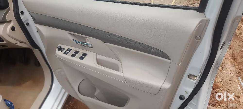Maruti Suzuki Ertiga 2022 Petrol Well Maintained
