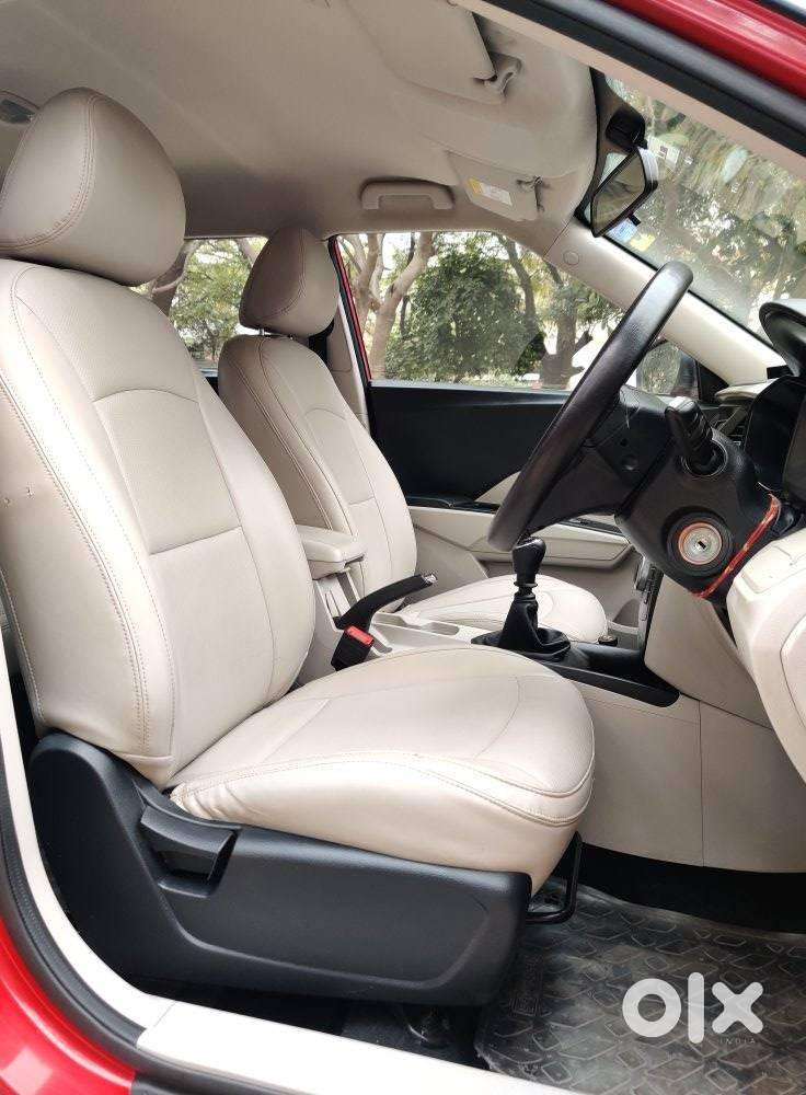 Mahindra Xuv300 W6, 2019, Petrol