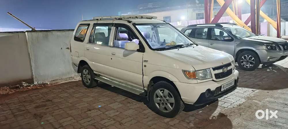Chevrolet Tavera 2014 Diesel 300000 Km Driven
