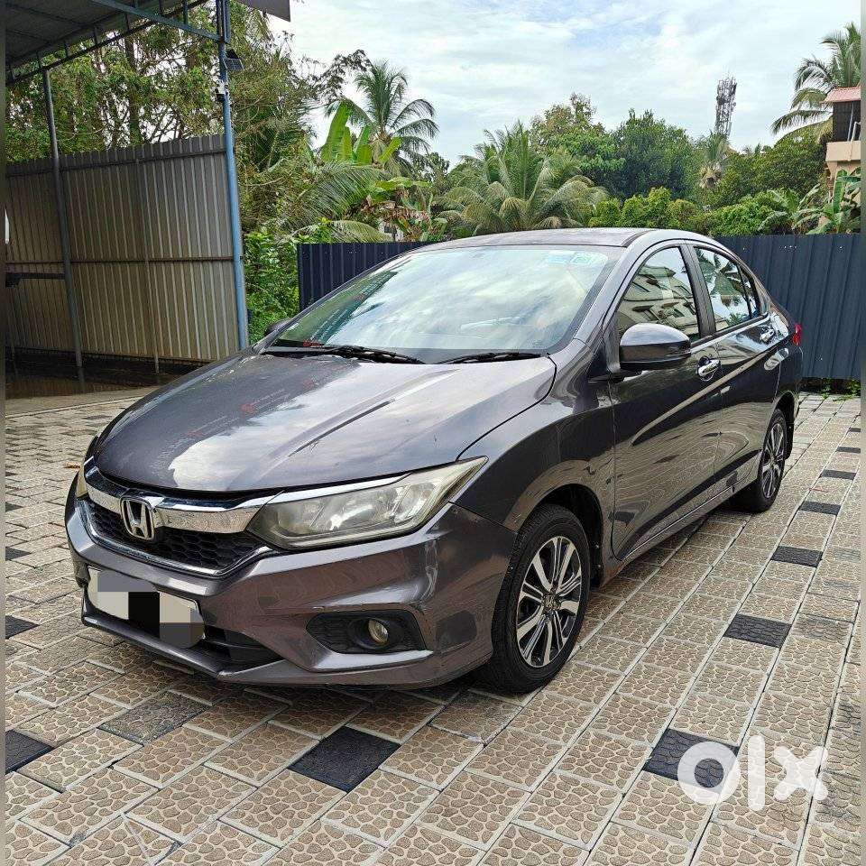 Honda City I-vtec V, 2017, Petrol