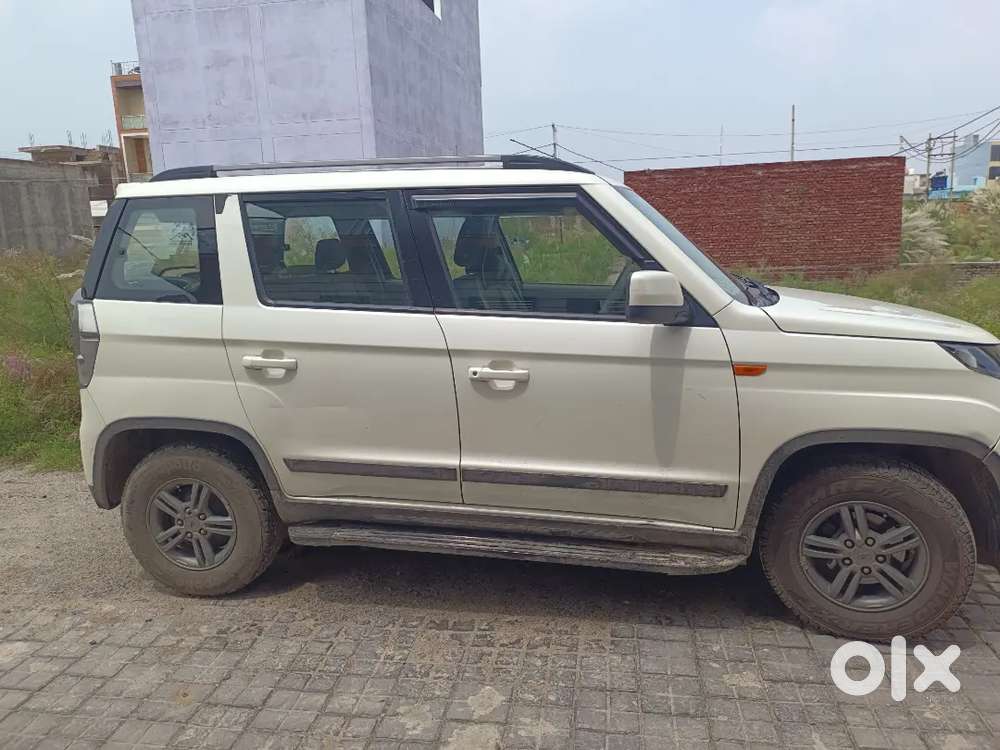Mahindra Tuv 300 2019 Model T10 Dual Tone (o) Top Model Bs4 Engine