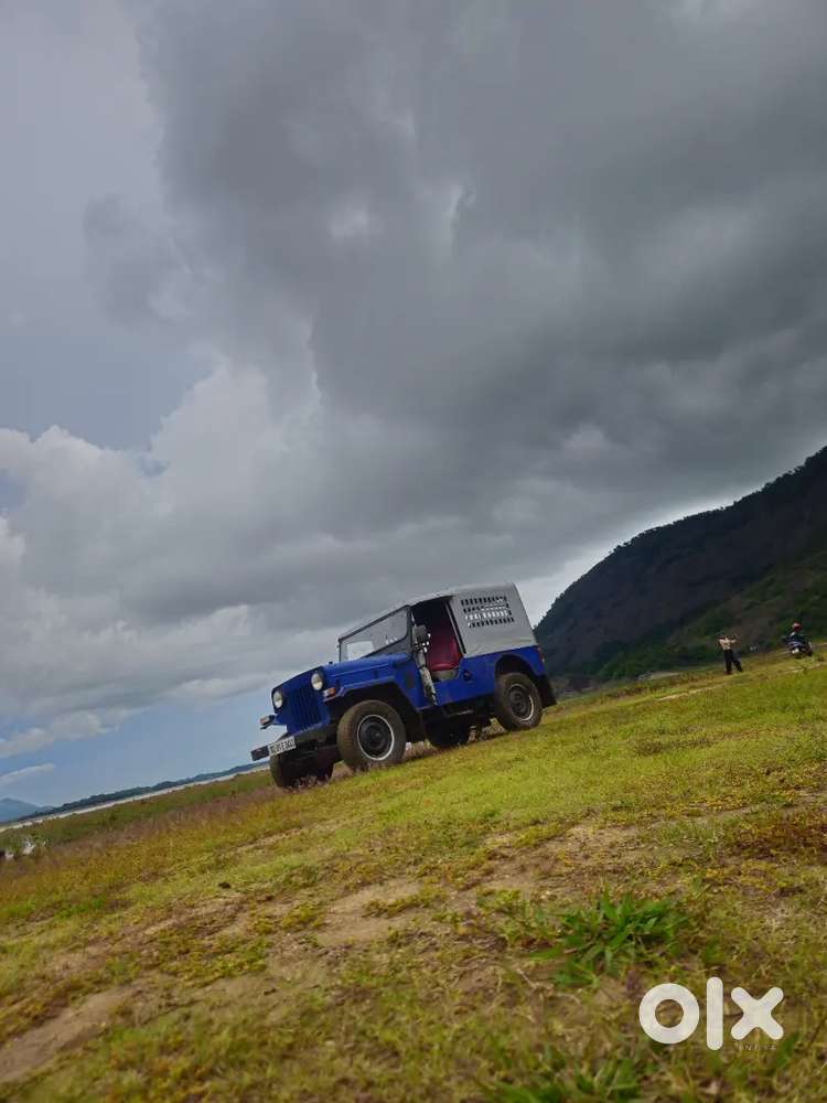 Mahindra Jeep 1994 Di 4 Wheel Drive New Test New Tax Car Seat Added