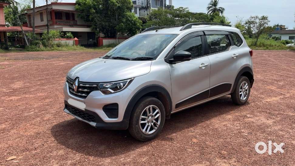 Renault Triber Rxt, 2021, Petrol