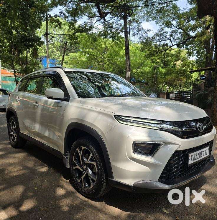 Toyota Urban Cruiser Hyryder E Neodrive Aero Edition, 2024, Petrol