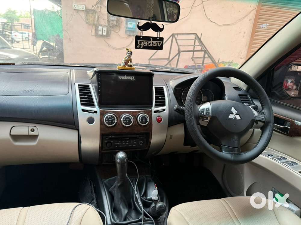 Mitsubishi Pajero Sport 2012 4x4 Manual