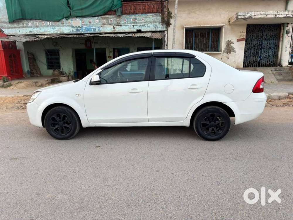 Ford Fiesta Classic [2012-2015] 1.4 Clxi Tdci, 2014, Diesel