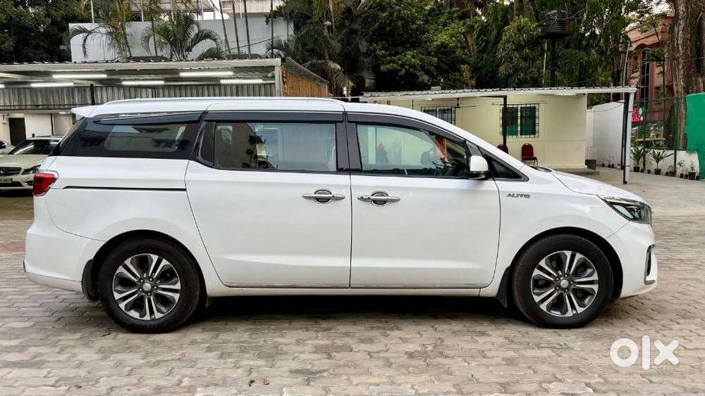 Kia Carnival Prestige, 2021, Diesel