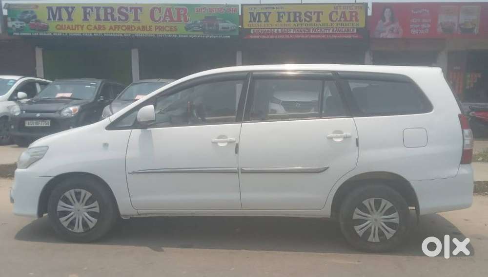Toyota Innova 2.5 G (diesel) 8 Seater, 2015, Diesel