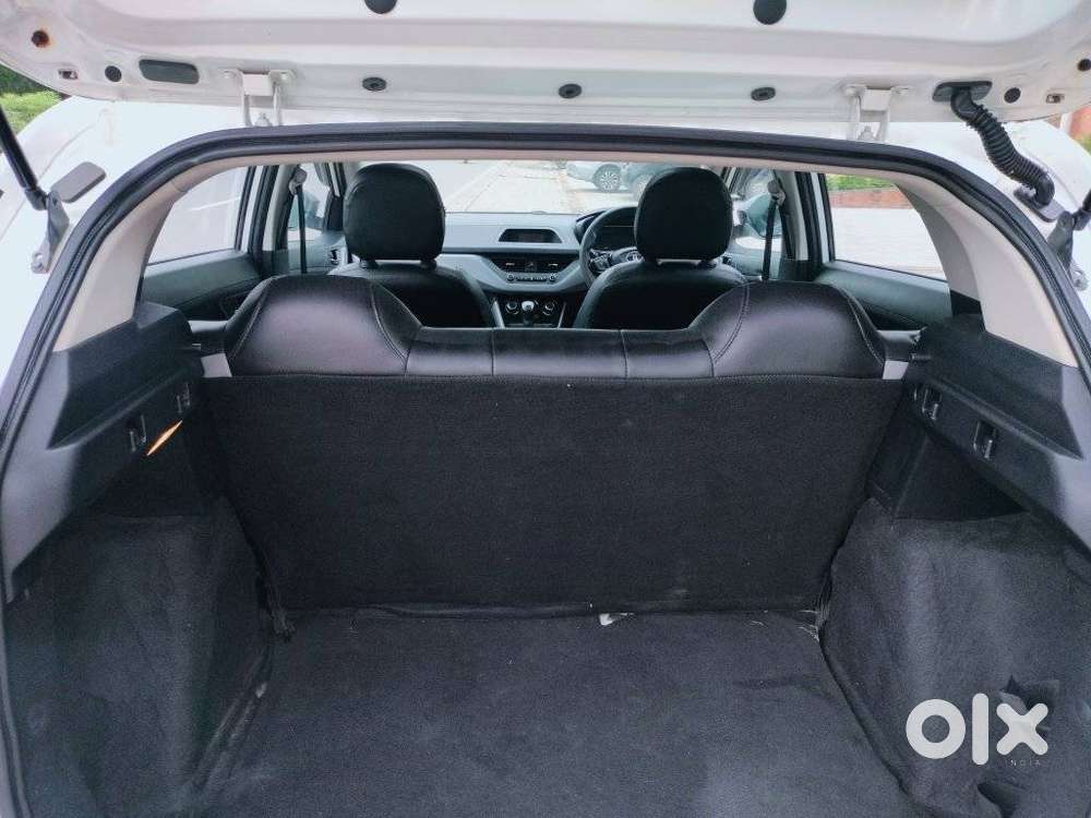 Tata Nexon 1.2 Revotron Xm Plus (s), 2021, Petrol