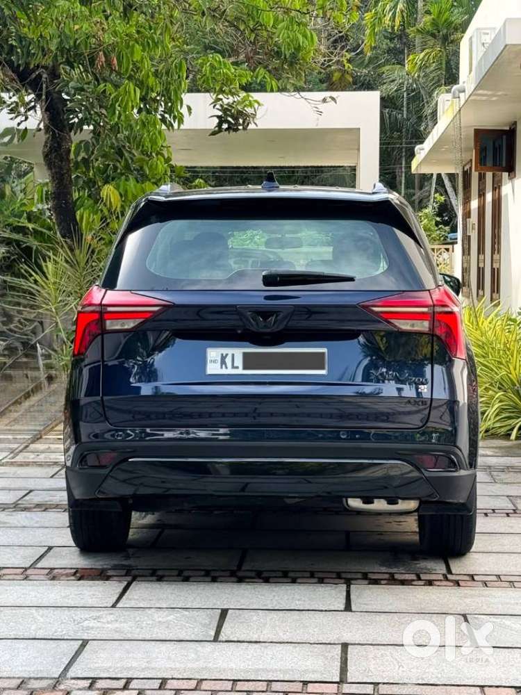 Mahindra Xuv700, 2023, Petrol