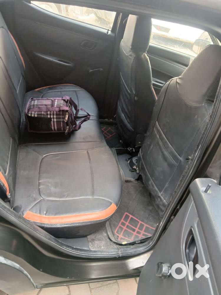 Kwid With New Tire , Clean Interior ! 1.60 Lac Is The Last Price Delhi