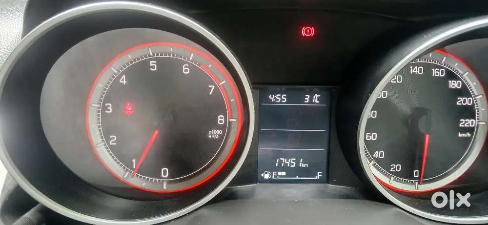 2nd Owner Maruti Swift 1.3 Zxi 2022