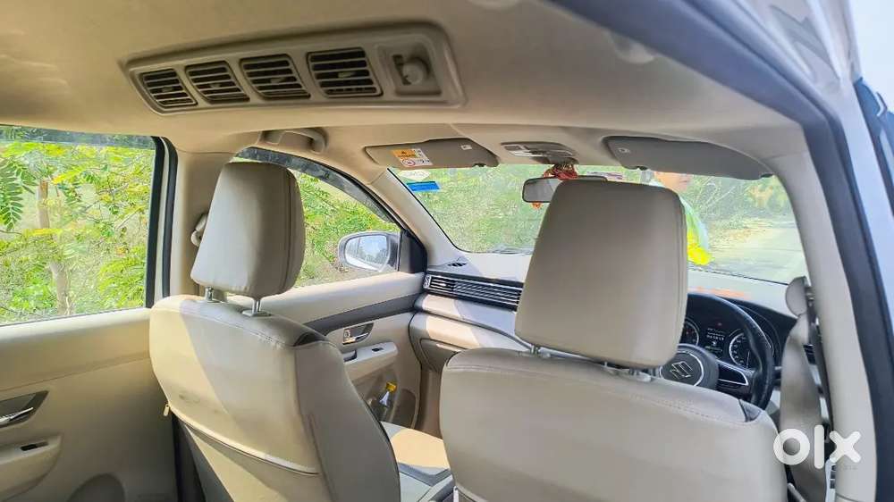 Maruti Suzuki Ertiga Vxi 2025