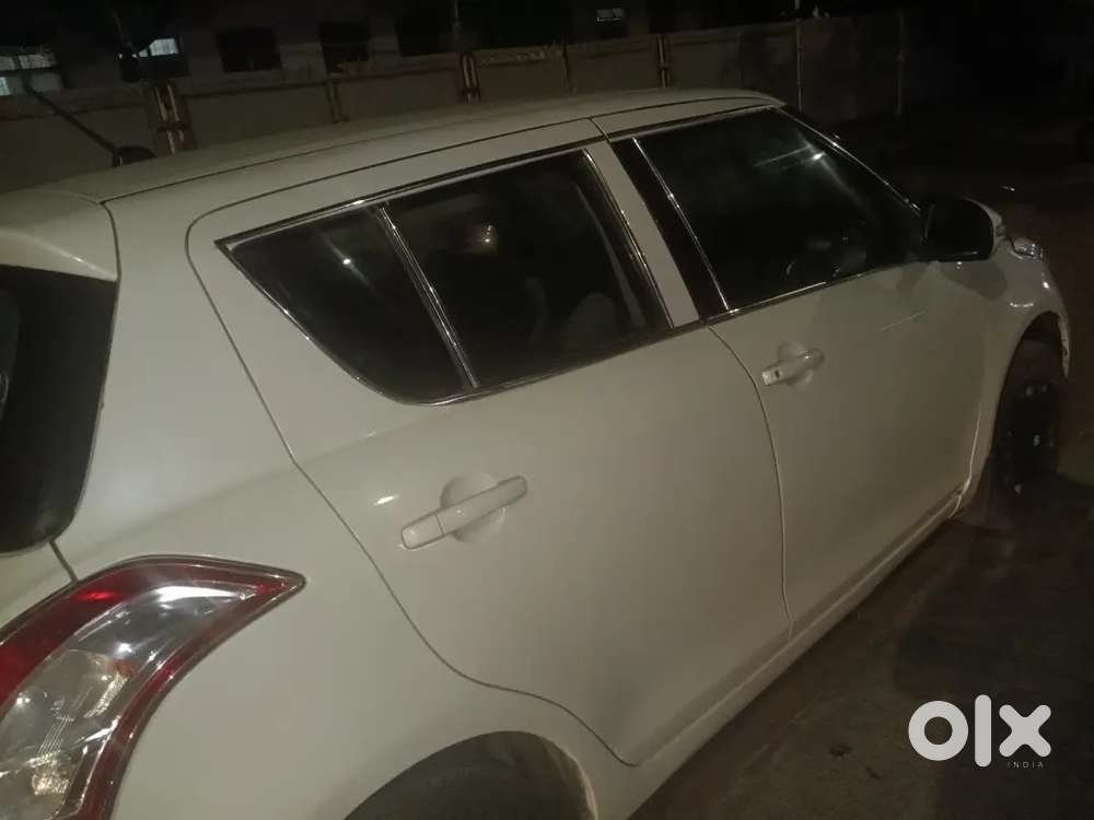 Maruti Suzuki Swift Vdi 2016 Glory