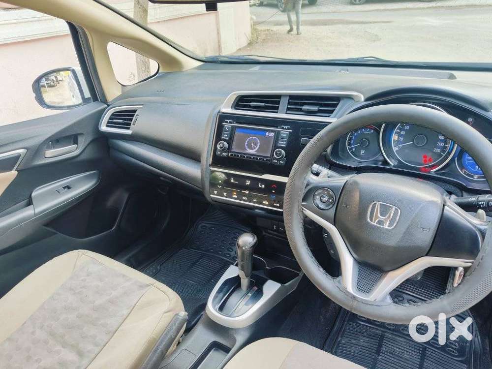 Honda Jazz 1.2 V I Vtec, 2016, Petrol