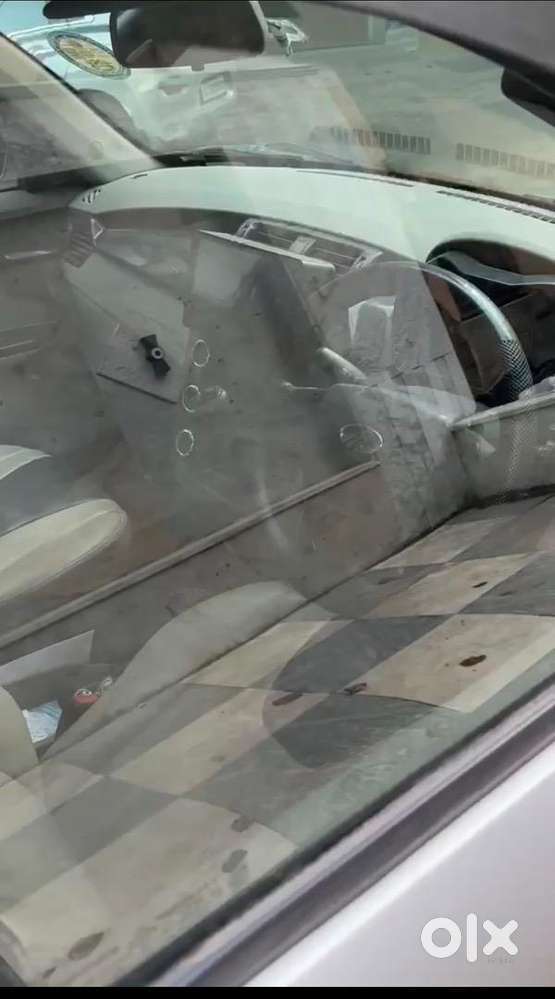 Mahindra Kuv100 Nxt 2017 Diesel Well Maintained