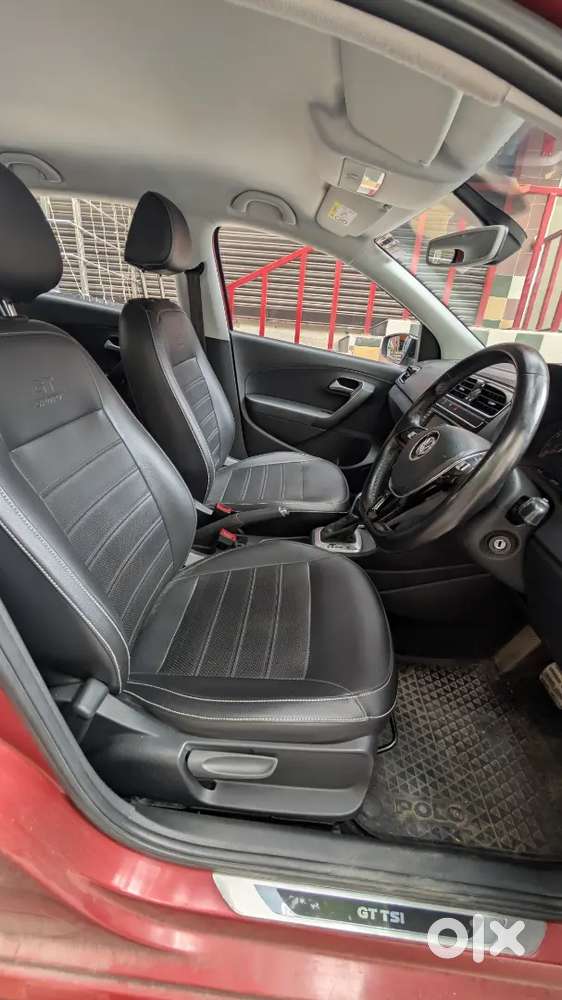 Volkswagen Polo Gt 1.2 Tsi Sunset Red, Black Roof.