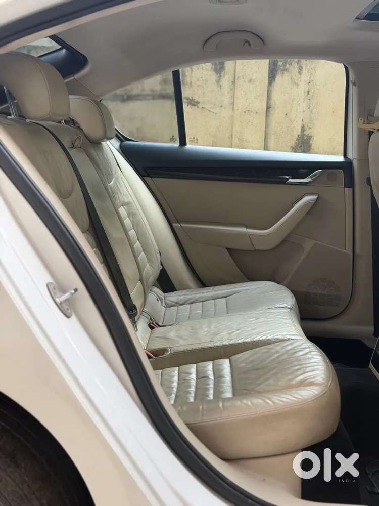 Skoda Octavia, 2015, Petrol