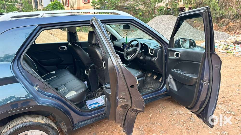 Hyundai Venue S, 2019, Petrol