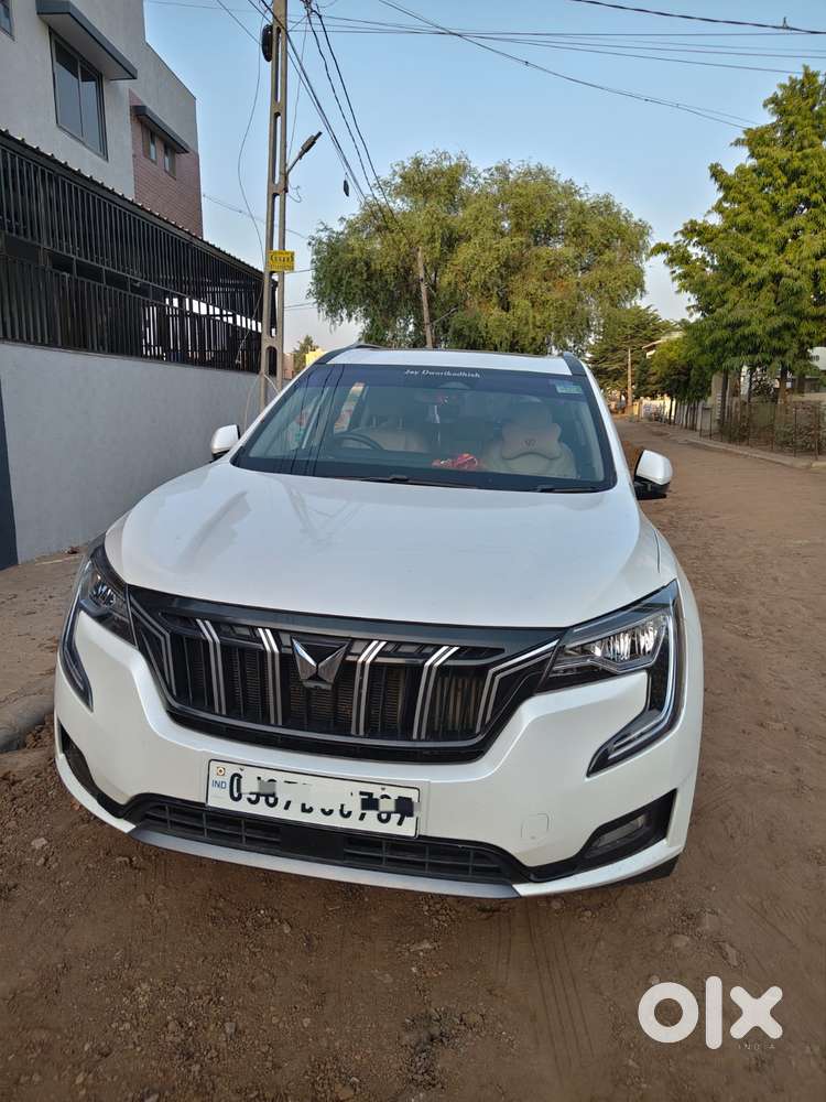 Mahindra Xuv700 2.2 Ax 7 Diesel At Luxury Pack Str Awd, 2024, Diesel
