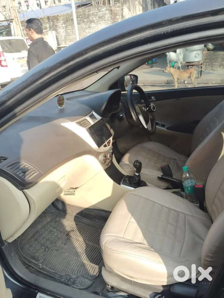 Hyundai Fluidic Verna 2012