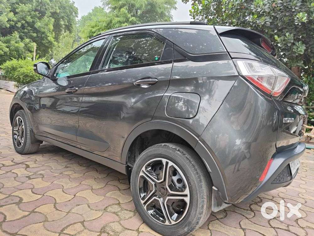Tata Nexon 1.5 Revotorq Xt Plus, 2018, Diesel