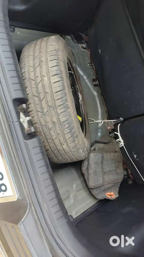 Hyundai Venue S 2025 Sunroof