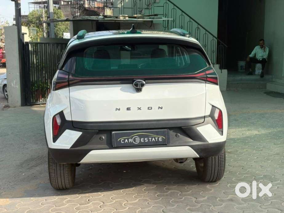 Tata Nexon Creative Plus S 1.2 Revotron Petrol 6 Mt, 2024, Petrol
